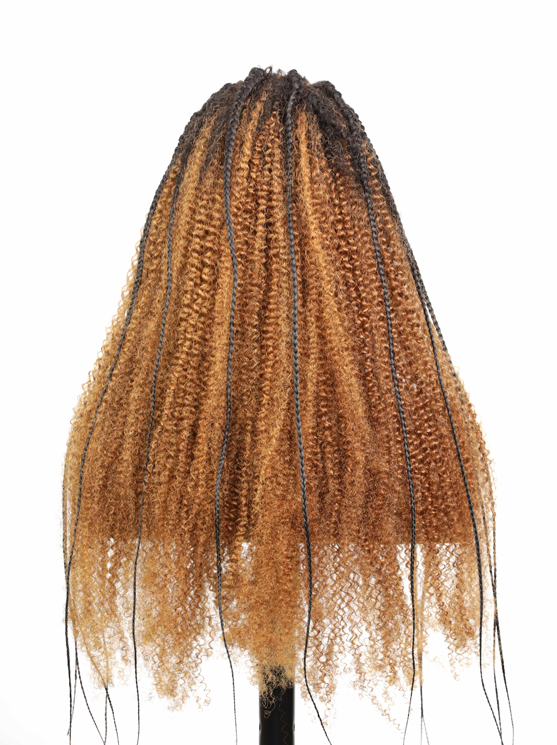 Perruque tressée de style cornrow, en cheveux humains entièrement décolorés, avec dentelle.