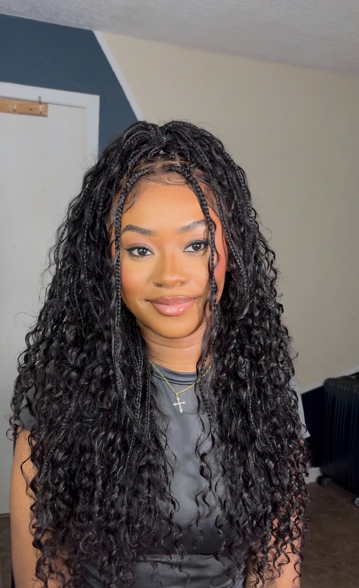 Choix essentiel : Perruque tressée sans nœuds avec dentelle suisse HD, faite à la main, boucles bohèmes en cheveux naturels de 40 à 90 cm