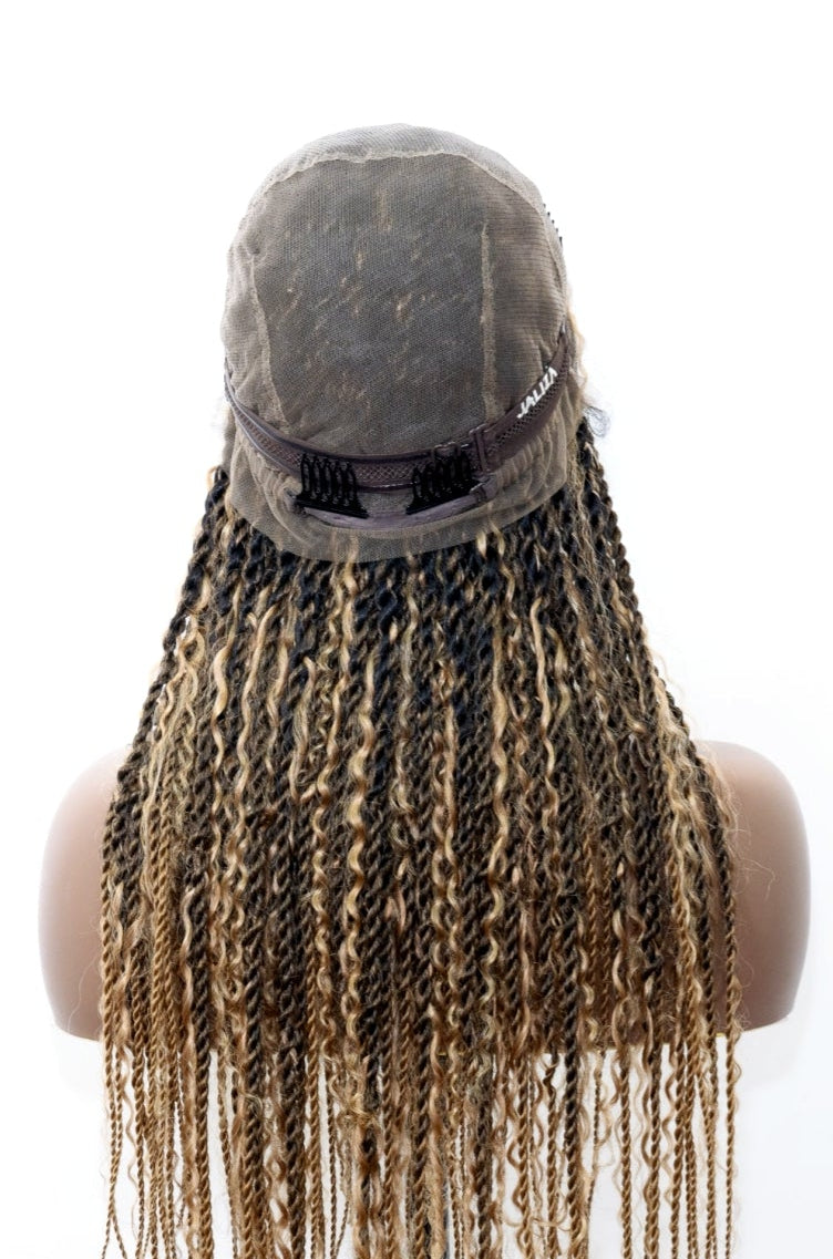 Perruque tressée Boho Island Twist de 30 pouces en cheveux humains HD Lace Blond Miel