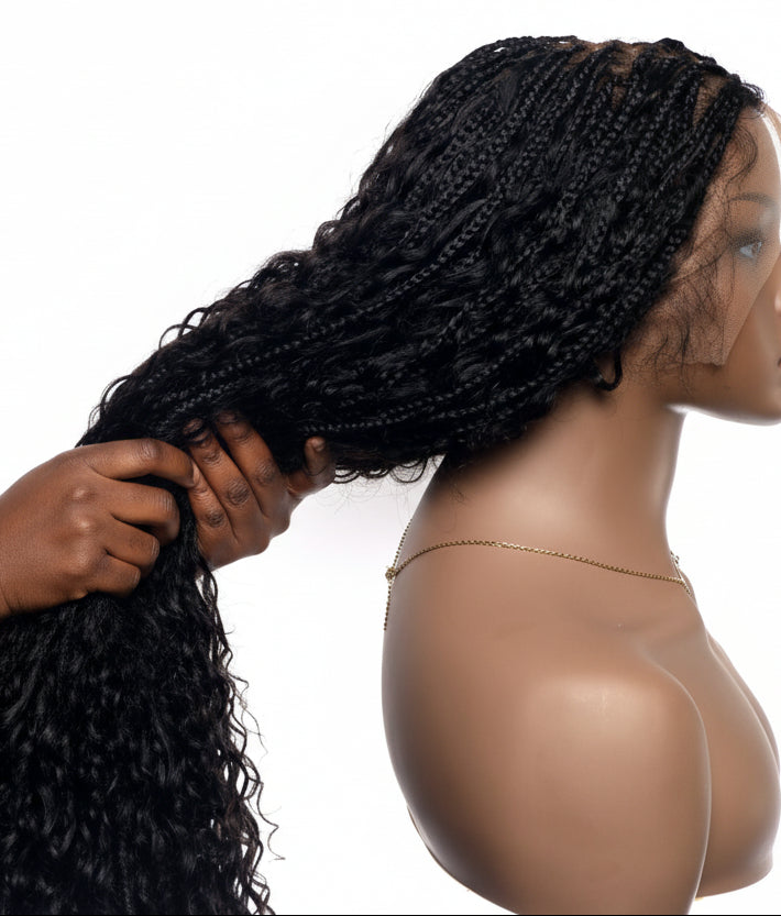 Amanda - Perruque Tressée Bohème sans Nœuds, Cheveux Humains, Bouclés, Dentelle HD Suisse Pré-Décolorée Ultra-Dense