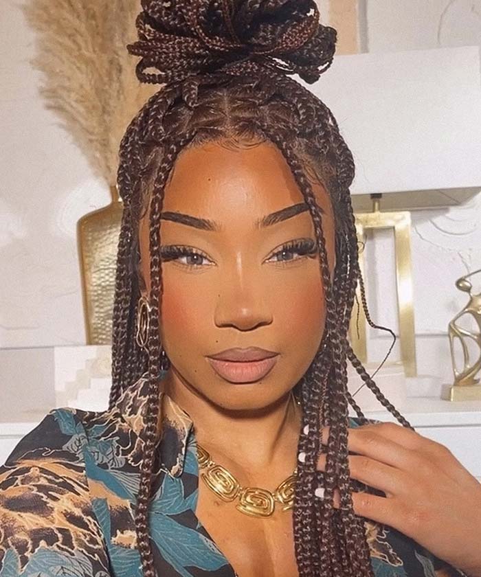 Perruque tressée Fancivivi sans nœuds, longueur hanches 36", entièrement nouée à la main, petites tresses carrées.