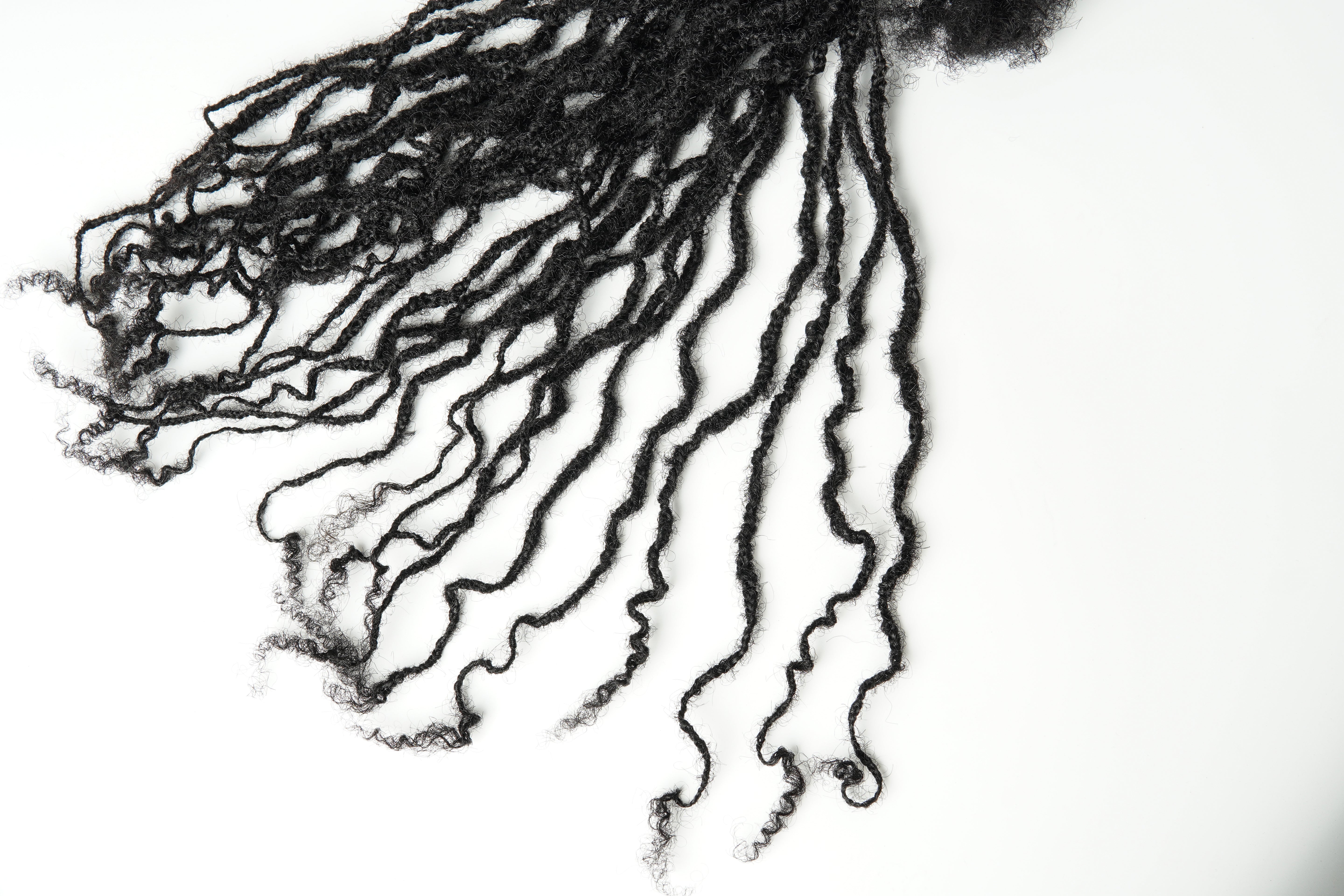 Extensions de Locs 100 % Cheveux Humains Faites à la Main, Largeur Très Fine (0,4 cm) 30 LOCS/Paquet