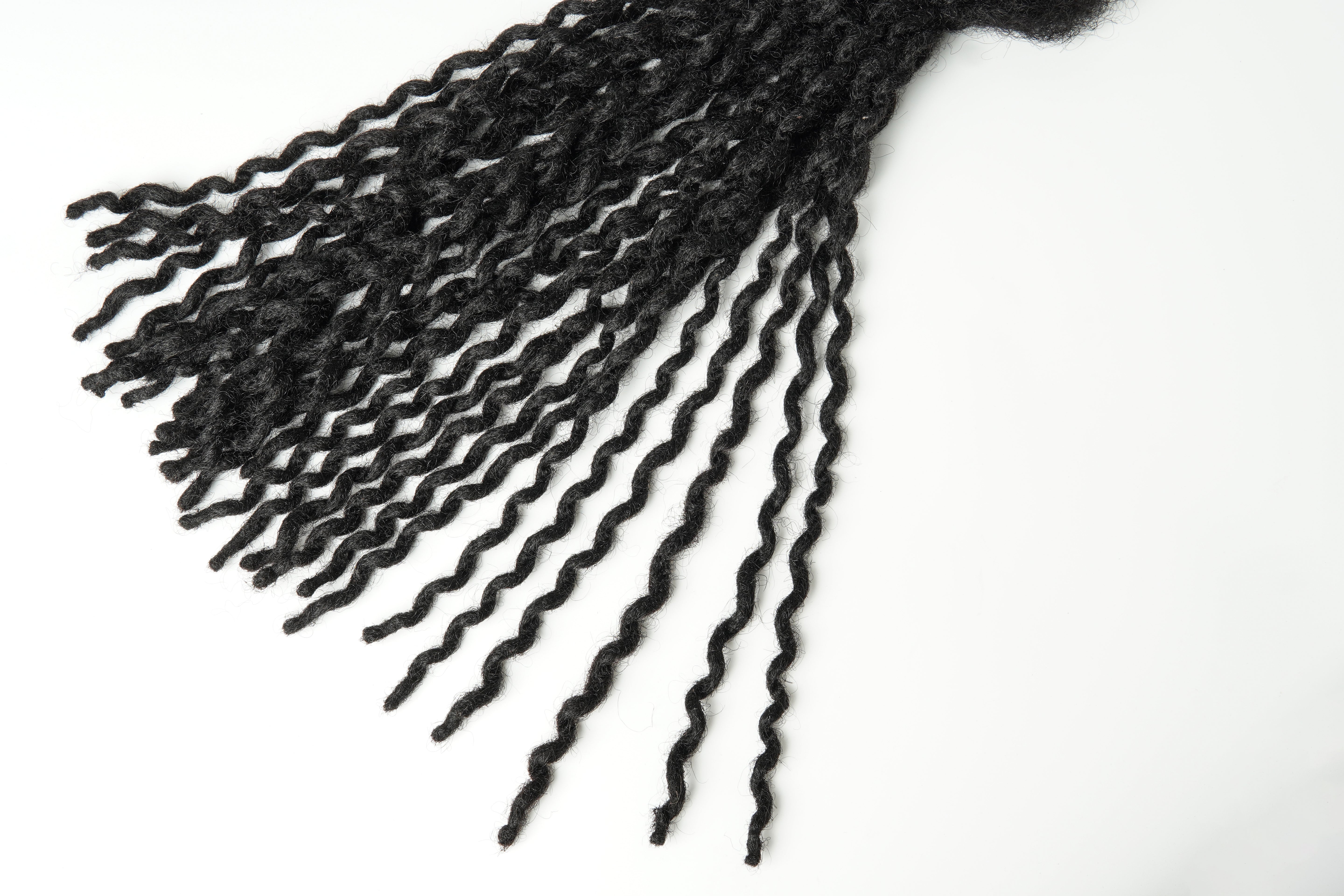 Extensions de Locs 100 % Cheveux Humains Faites à la Main, Largeur Très Fine (0,4 cm) 30 LOCS/Paquet