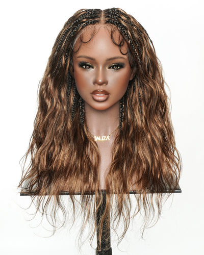 Perruque Bora Bora Michelle mélange brun caramel chaud couleur 4/30 cheveux humains pré-décolorés sans nœuds