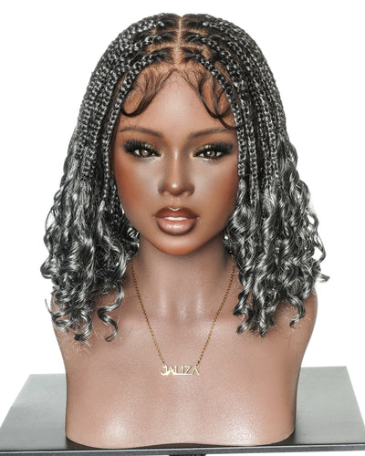 Nina - Perruque tressée de 12 pouces pré-décolorée suisse HD Full Lace Box Braid avec des pointes bouclées en cheveux humains