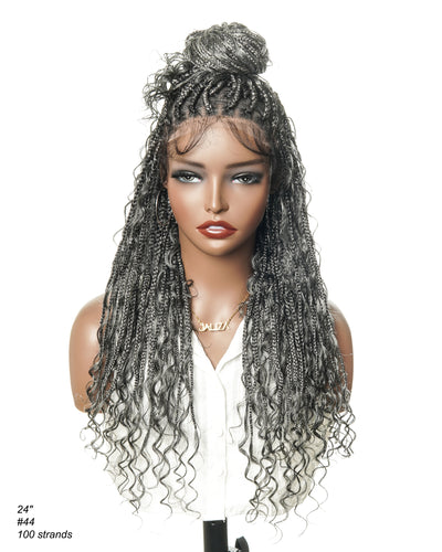 Coco - Perruque tressée de type "boho box braid" sans colle, poivre et sel
