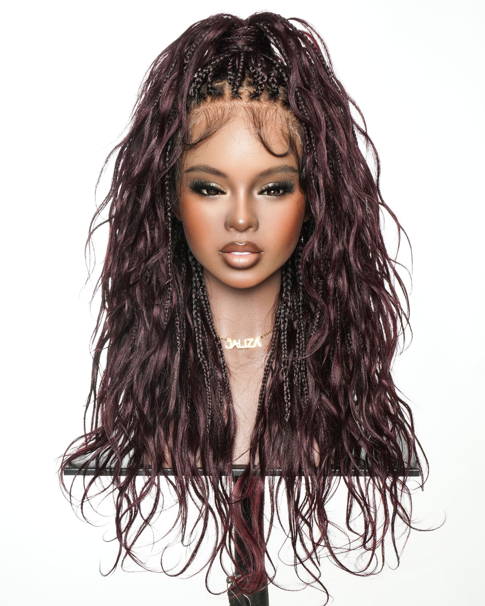 Michelle - Perruque tressée de type "Boho Box Braids" Bora Bora bordeaux de 22"